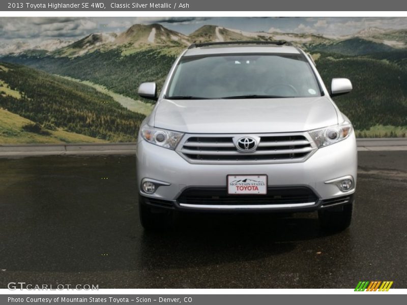 Classic Silver Metallic / Ash 2013 Toyota Highlander SE 4WD