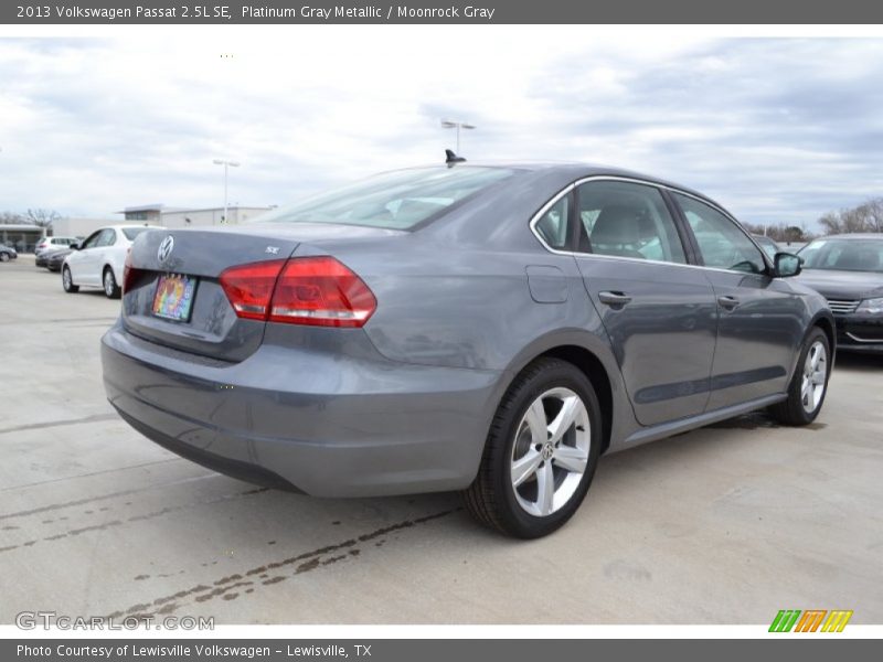 Platinum Gray Metallic / Moonrock Gray 2013 Volkswagen Passat 2.5L SE