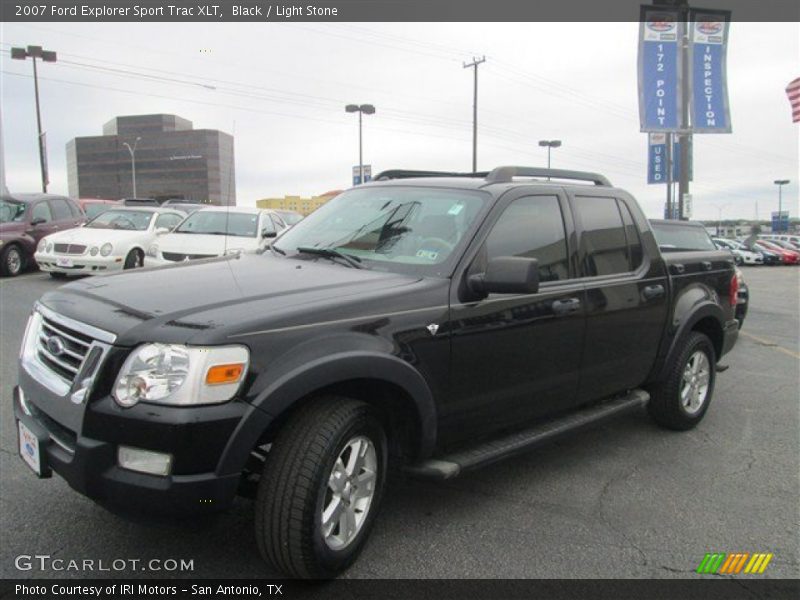 Black / Light Stone 2007 Ford Explorer Sport Trac XLT