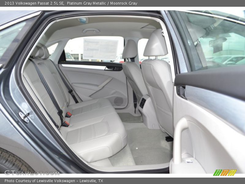 Platinum Gray Metallic / Moonrock Gray 2013 Volkswagen Passat 2.5L SE