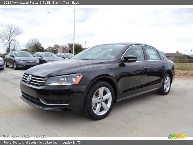 Black / Titan Black 2013 Volkswagen Passat 2.5L SE