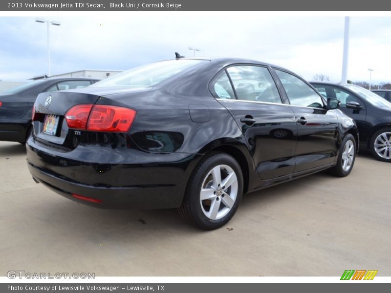 Black Uni / Cornsilk Beige 2013 Volkswagen Jetta TDI Sedan
