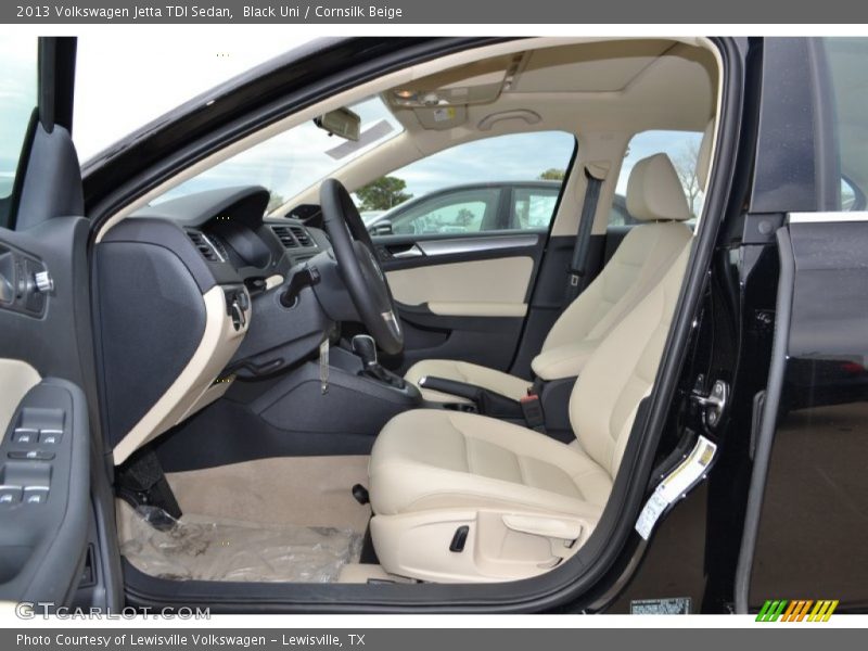 Black Uni / Cornsilk Beige 2013 Volkswagen Jetta TDI Sedan