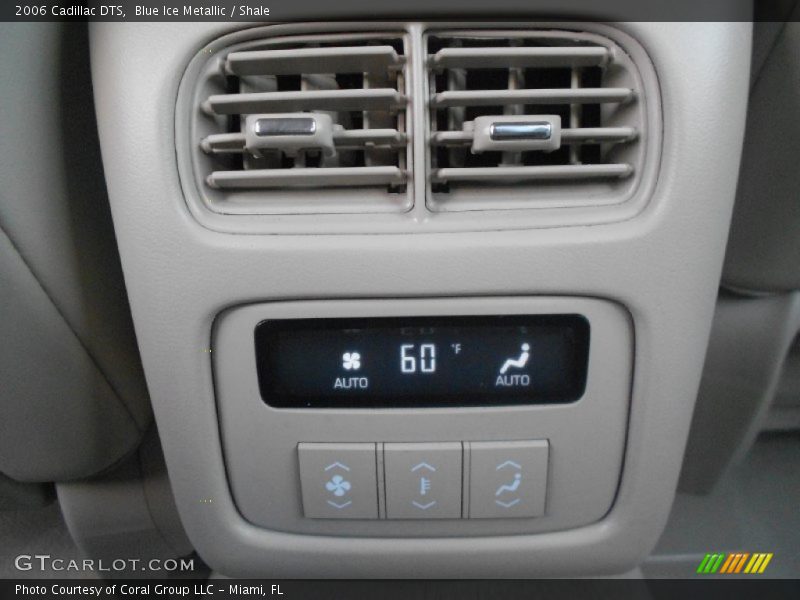 Blue Ice Metallic / Shale 2006 Cadillac DTS