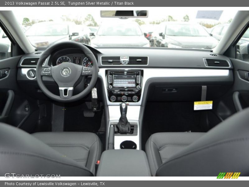 Tungsten Silver Metallic / Titan Black 2013 Volkswagen Passat 2.5L SE