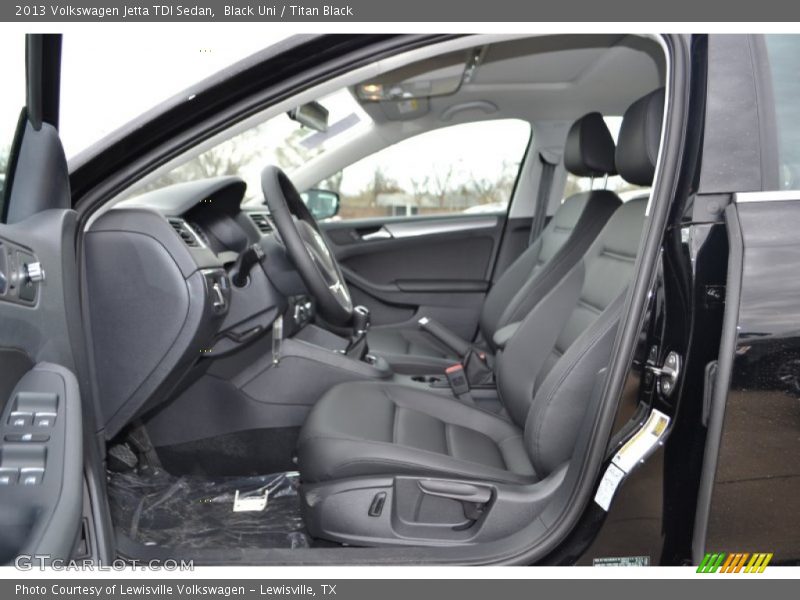 Black Uni / Titan Black 2013 Volkswagen Jetta TDI Sedan