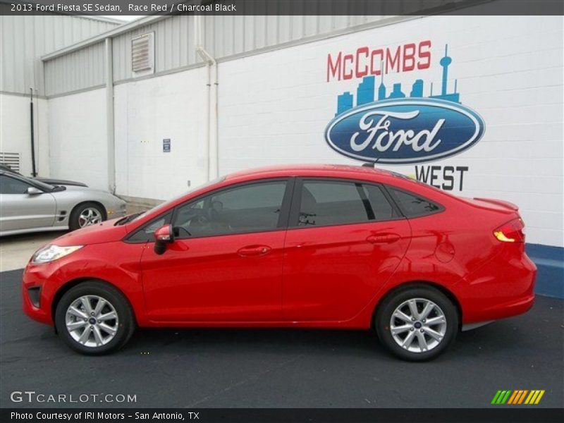 Race Red / Charcoal Black 2013 Ford Fiesta SE Sedan