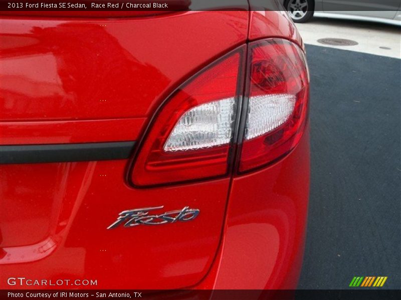 Race Red / Charcoal Black 2013 Ford Fiesta SE Sedan