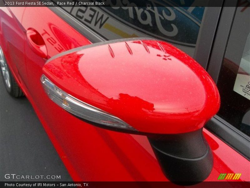 Race Red / Charcoal Black 2013 Ford Fiesta SE Sedan