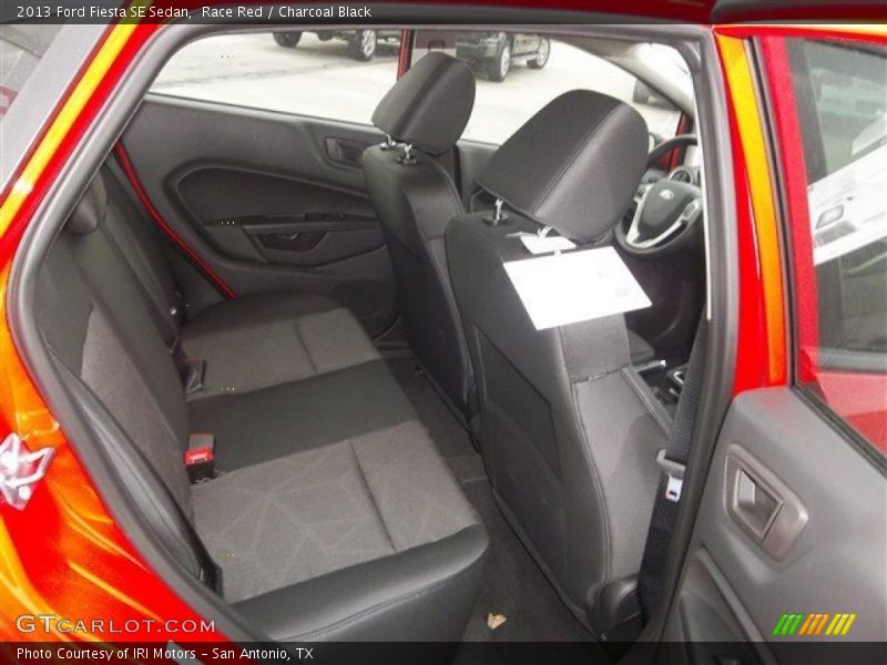 Race Red / Charcoal Black 2013 Ford Fiesta SE Sedan