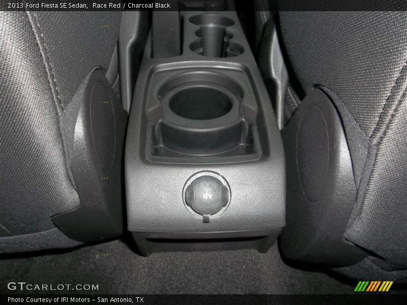 Race Red / Charcoal Black 2013 Ford Fiesta SE Sedan