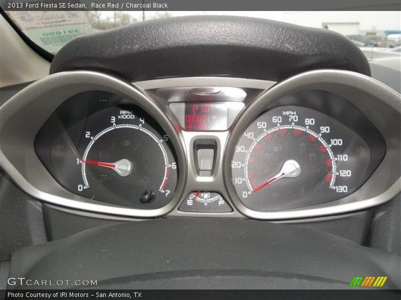 Race Red / Charcoal Black 2013 Ford Fiesta SE Sedan