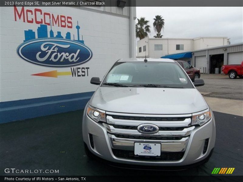 Ingot Silver Metallic / Charcoal Black 2013 Ford Edge SE