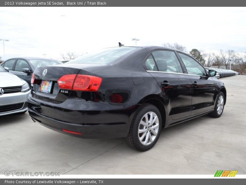 Black Uni / Titan Black 2013 Volkswagen Jetta SE Sedan