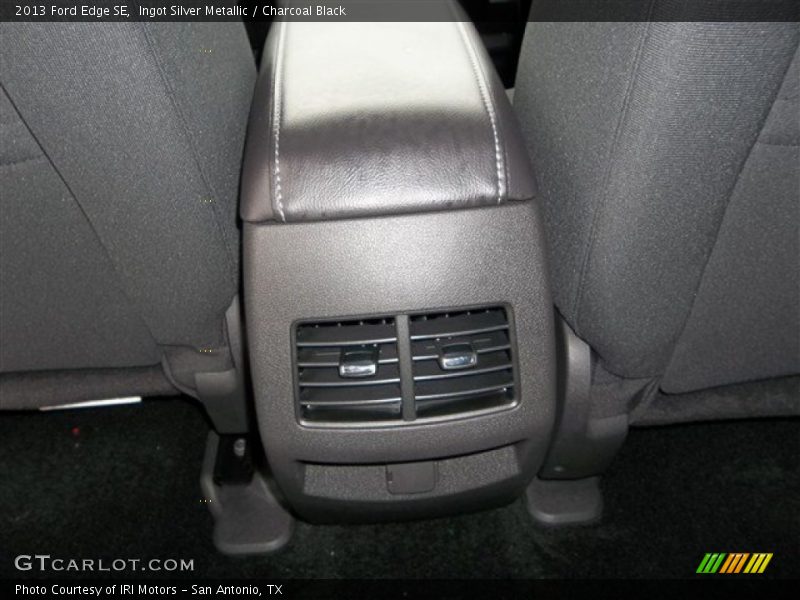 Ingot Silver Metallic / Charcoal Black 2013 Ford Edge SE