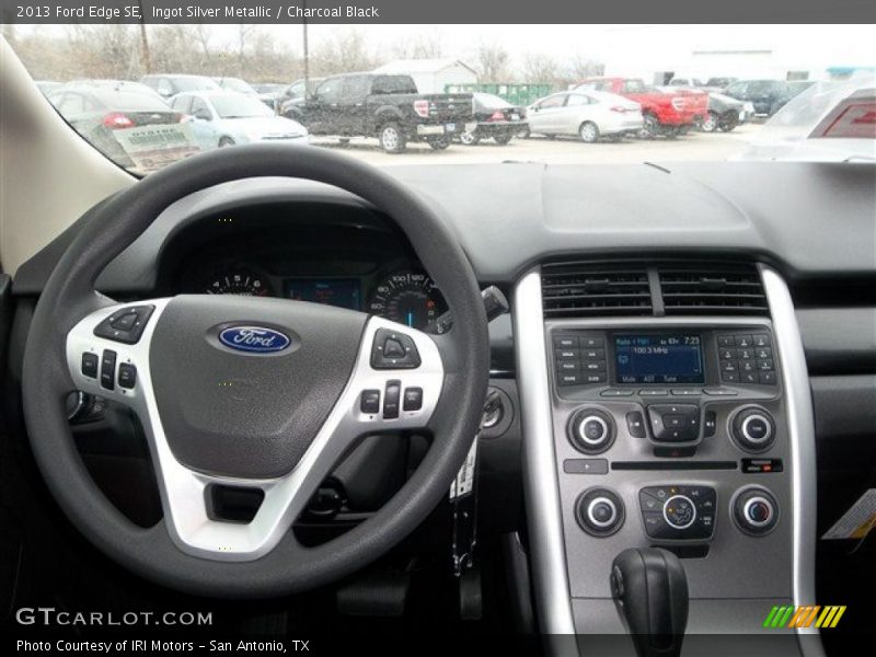 Ingot Silver Metallic / Charcoal Black 2013 Ford Edge SE