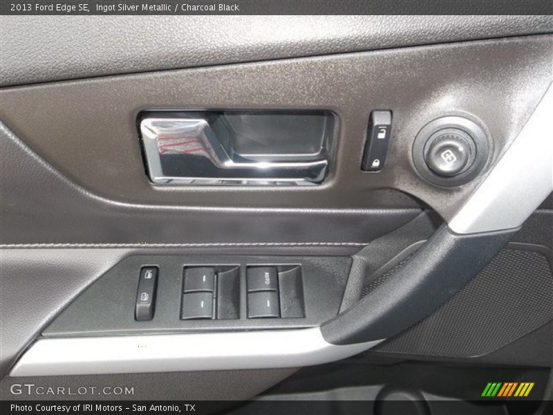 Ingot Silver Metallic / Charcoal Black 2013 Ford Edge SE