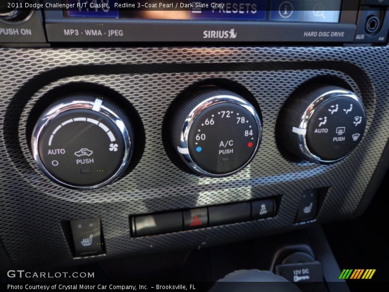 Controls of 2011 Challenger R/T Classic