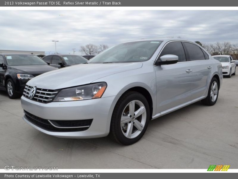 Front 3/4 View of 2013 Passat TDI SE