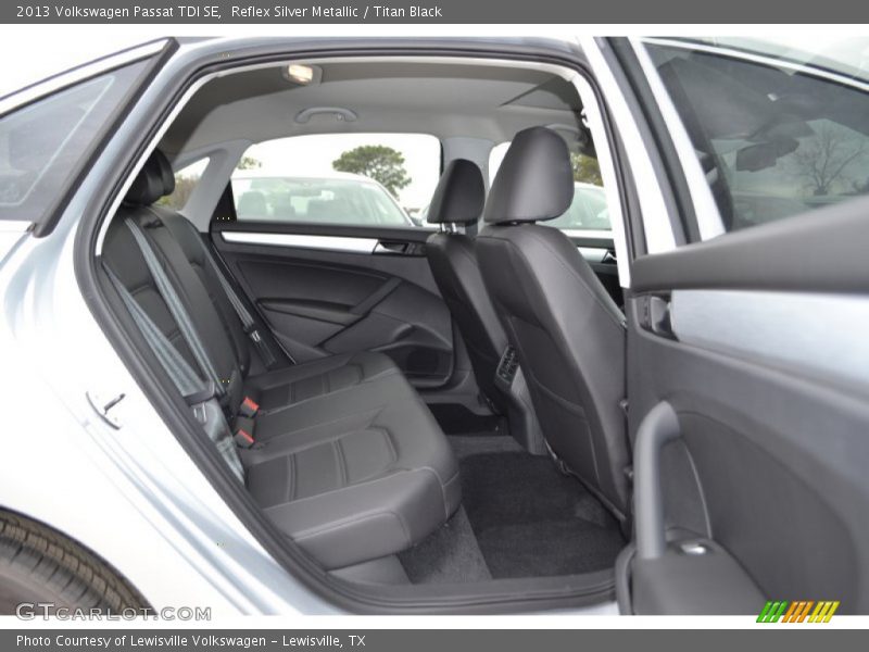 Reflex Silver Metallic / Titan Black 2013 Volkswagen Passat TDI SE