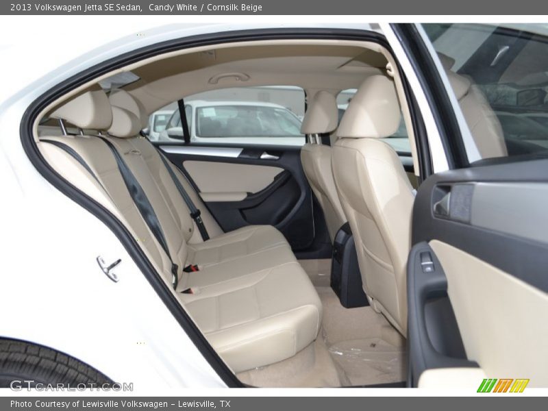 Candy White / Cornsilk Beige 2013 Volkswagen Jetta SE Sedan