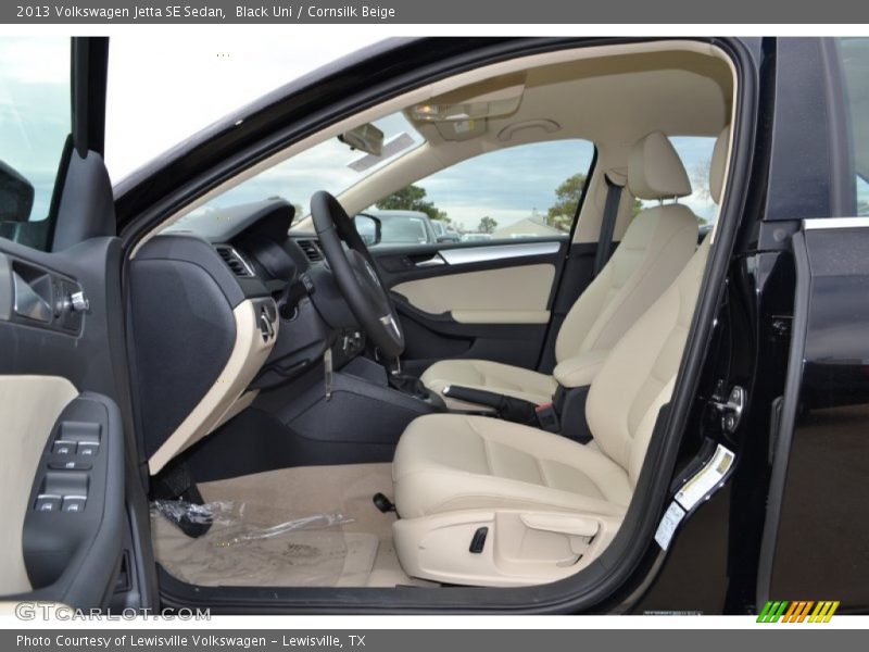 Black Uni / Cornsilk Beige 2013 Volkswagen Jetta SE Sedan