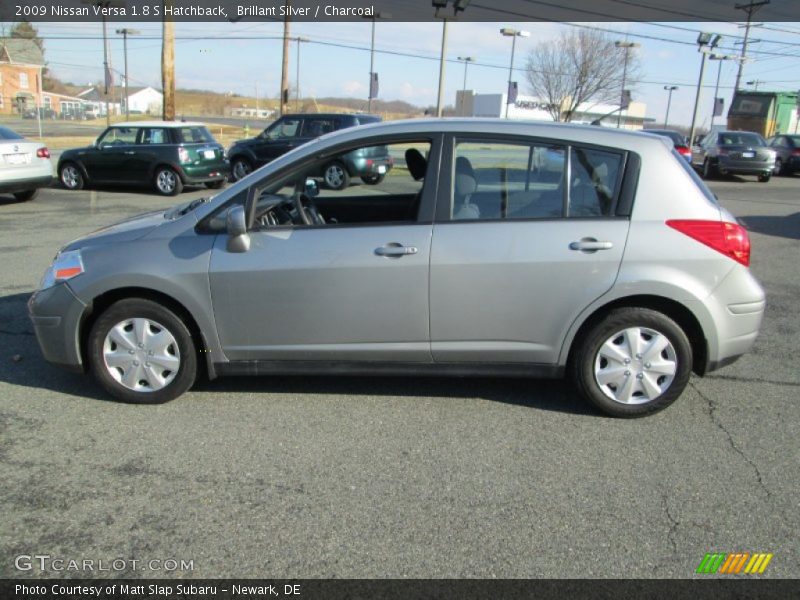 Brillant Silver / Charcoal 2009 Nissan Versa 1.8 S Hatchback