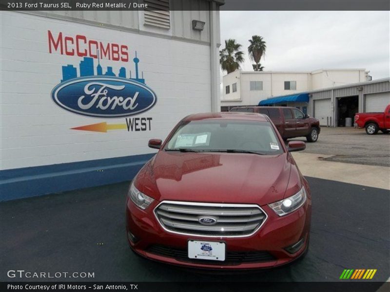 Ruby Red Metallic / Dune 2013 Ford Taurus SEL