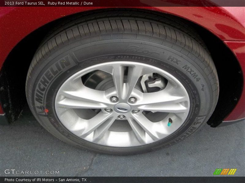 Ruby Red Metallic / Dune 2013 Ford Taurus SEL