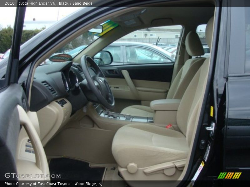 Black / Sand Beige 2010 Toyota Highlander V6