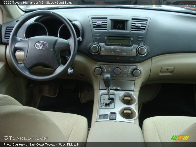 Black / Sand Beige 2010 Toyota Highlander V6