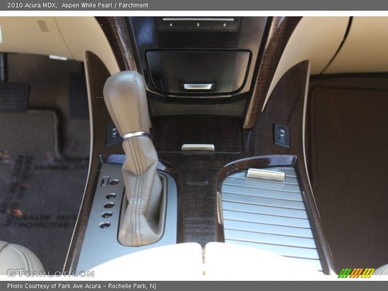 Aspen White Pearl / Parchment 2010 Acura MDX