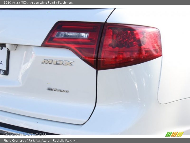 Aspen White Pearl / Parchment 2010 Acura MDX