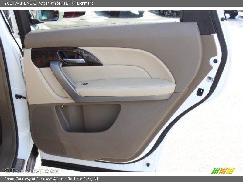 Aspen White Pearl / Parchment 2010 Acura MDX