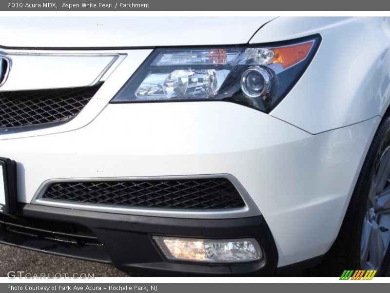 Aspen White Pearl / Parchment 2010 Acura MDX