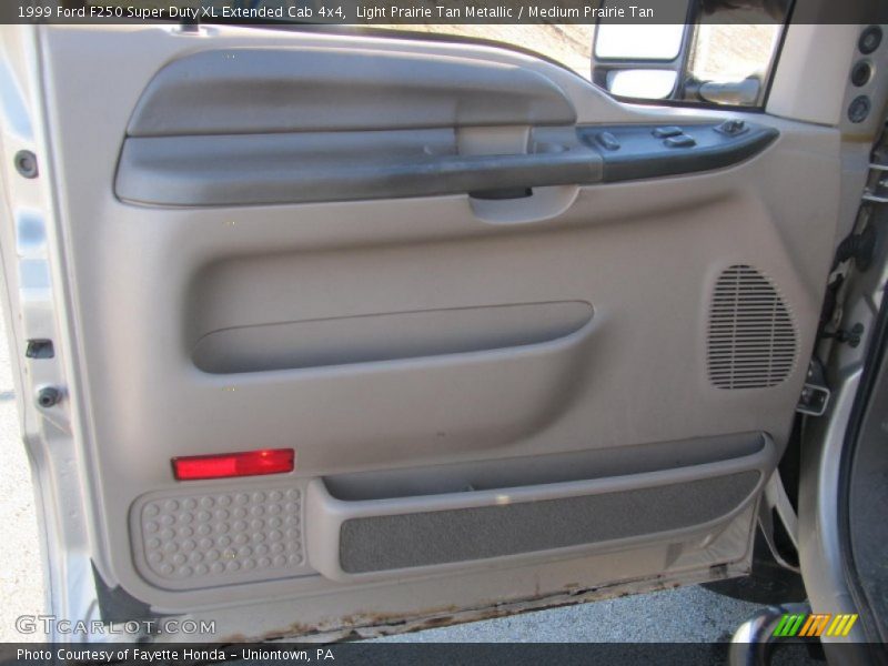 Light Prairie Tan Metallic / Medium Prairie Tan 1999 Ford F250 Super Duty XL Extended Cab 4x4