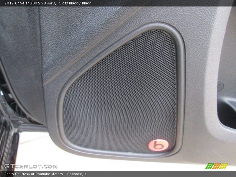 Audio System of 2012 300 S V8 AWD