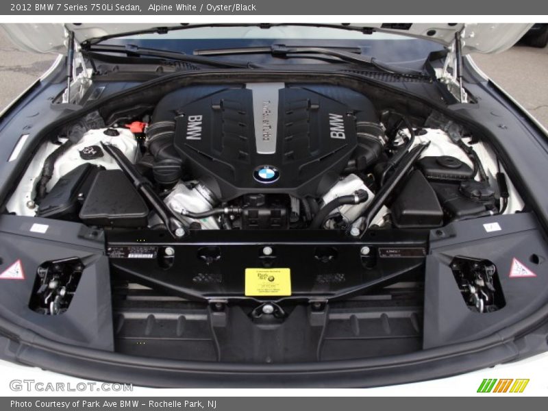 Alpine White / Oyster/Black 2012 BMW 7 Series 750Li Sedan