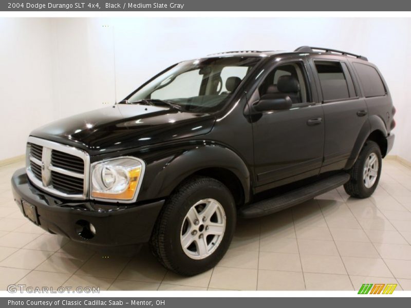 Front 3/4 View of 2004 Durango SLT 4x4