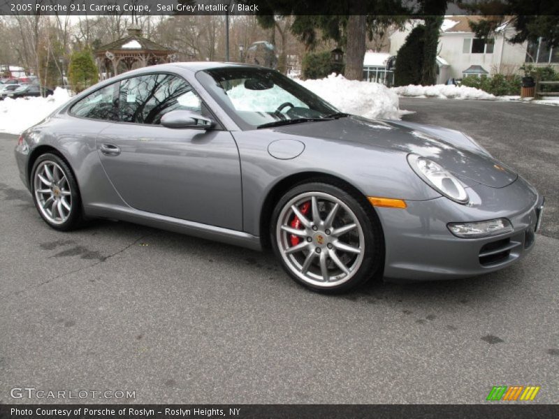 Front 3/4 View of 2005 911 Carrera Coupe