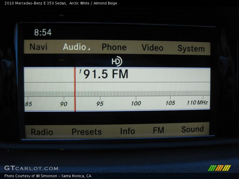 Arctic White / Almond Beige 2010 Mercedes-Benz E 350 Sedan