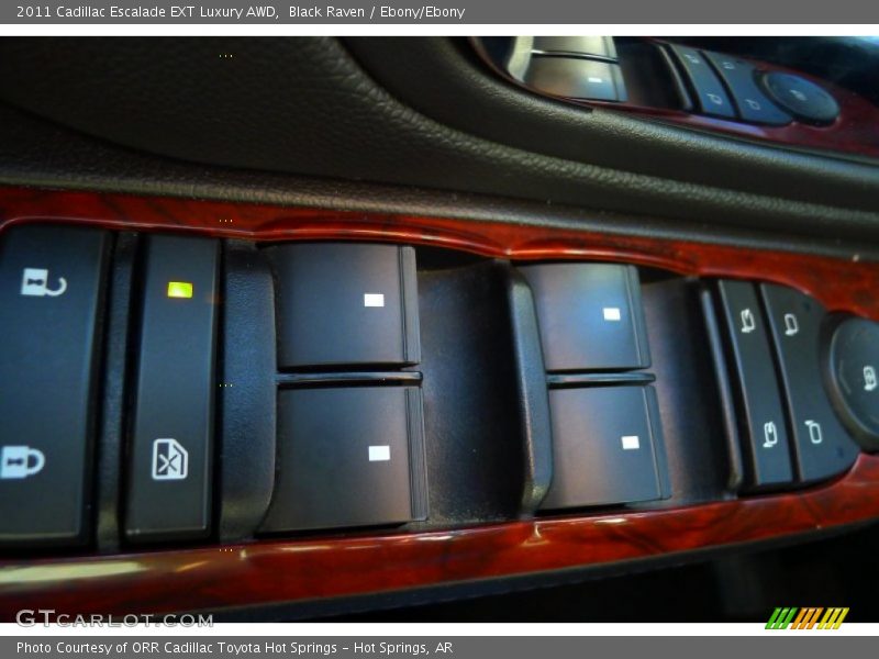 Black Raven / Ebony/Ebony 2011 Cadillac Escalade EXT Luxury AWD