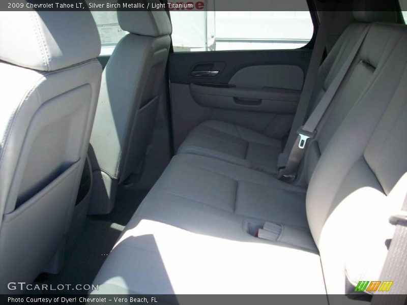 Silver Birch Metallic / Light Titanium 2009 Chevrolet Tahoe LT