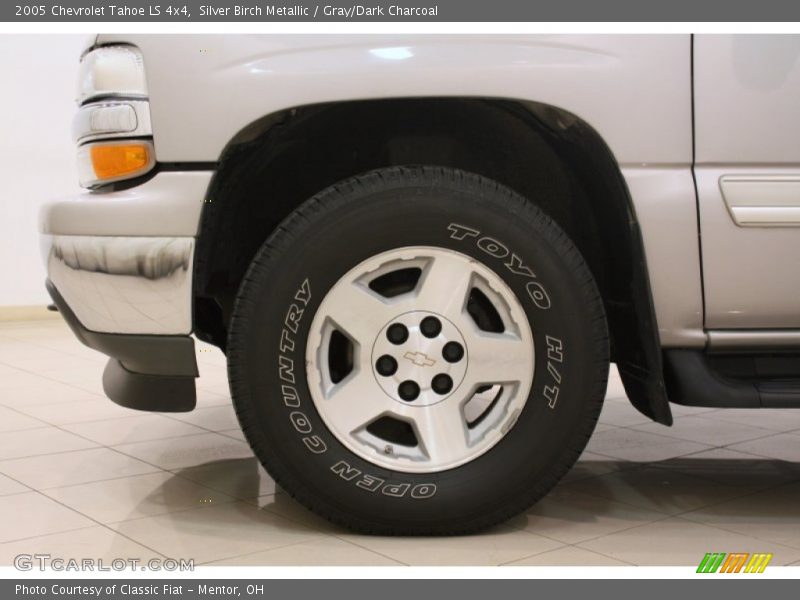 Silver Birch Metallic / Gray/Dark Charcoal 2005 Chevrolet Tahoe LS 4x4