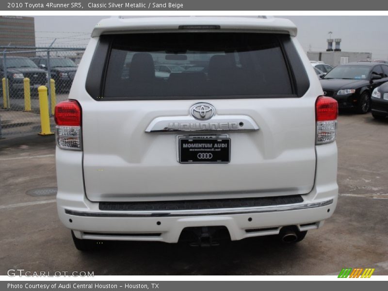 Classic Silver Metallic / Sand Beige 2010 Toyota 4Runner SR5