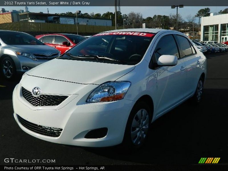 Super White / Dark Gray 2012 Toyota Yaris Sedan