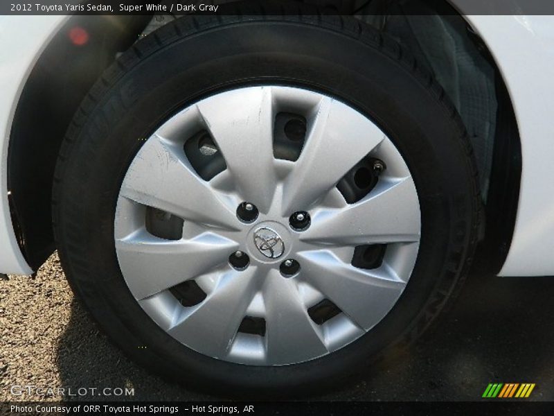 Super White / Dark Gray 2012 Toyota Yaris Sedan