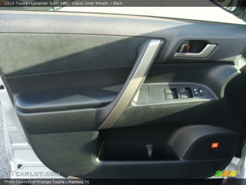 Classic Silver Metallic / Black 2010 Toyota Highlander Sport 4WD