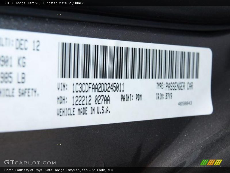 Tungsten Metallic / Black 2013 Dodge Dart SE