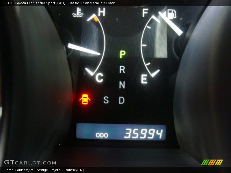 Classic Silver Metallic / Black 2010 Toyota Highlander Sport 4WD
